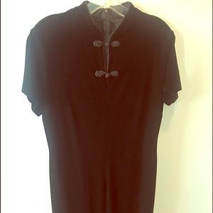 🍃 Velvet Qupau Dress